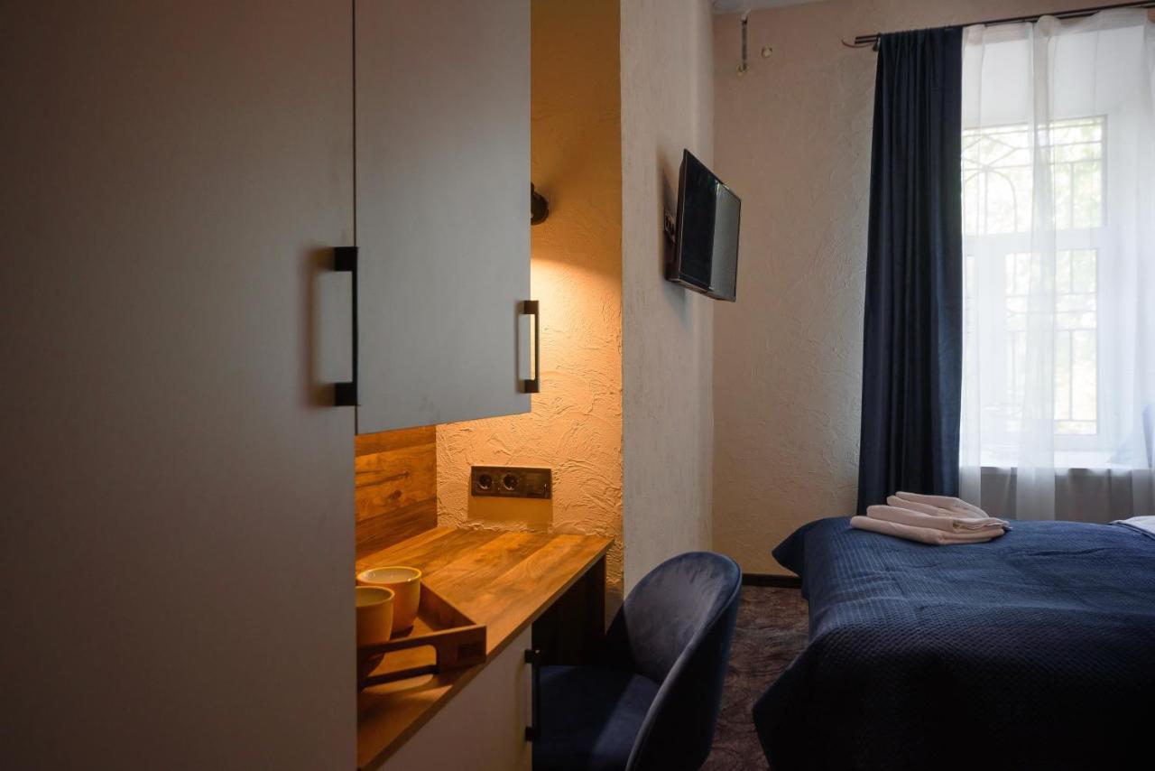Hotel Buninn Odessa Exteriör bild